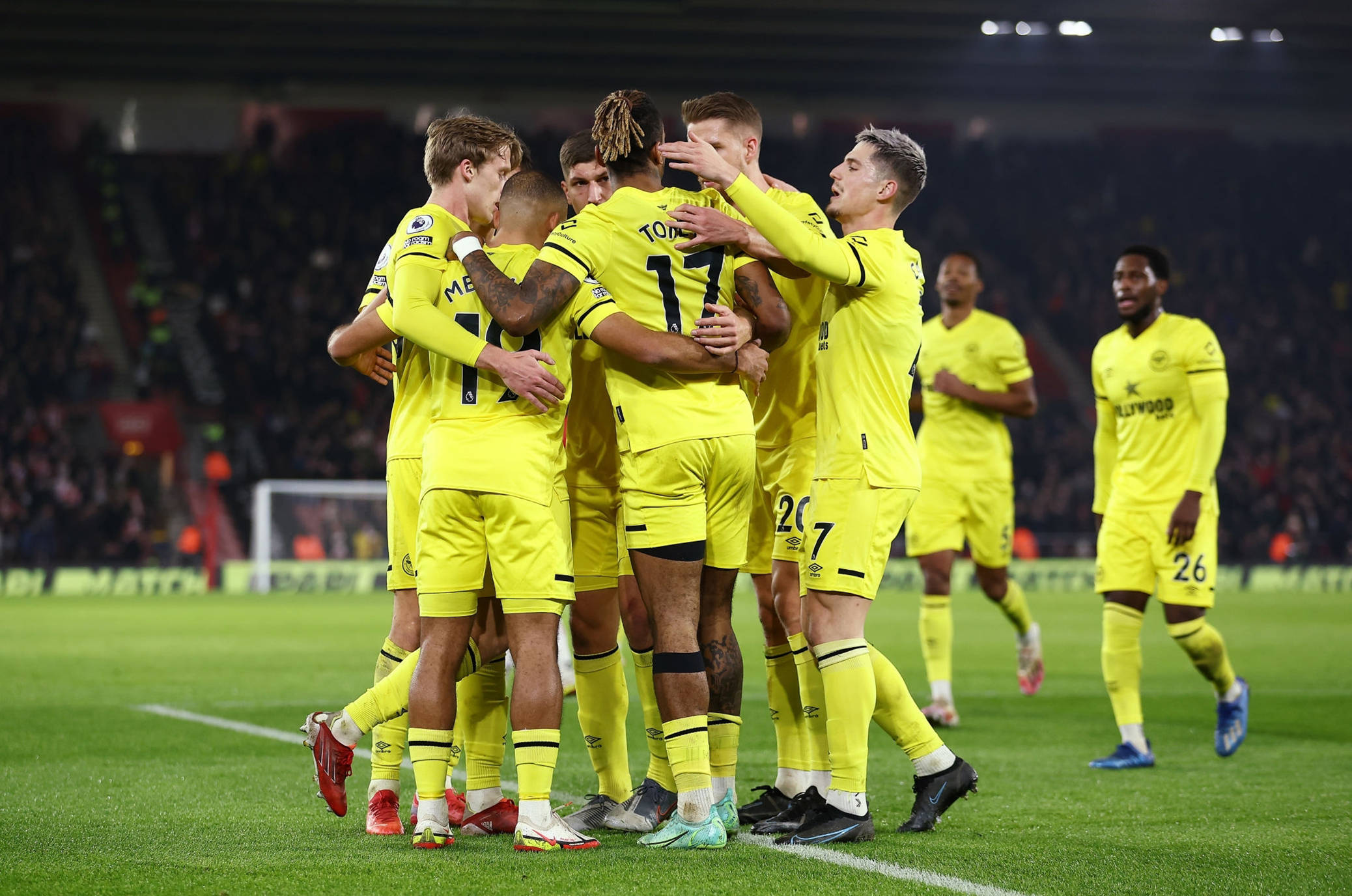 每当他出现 每当他出现