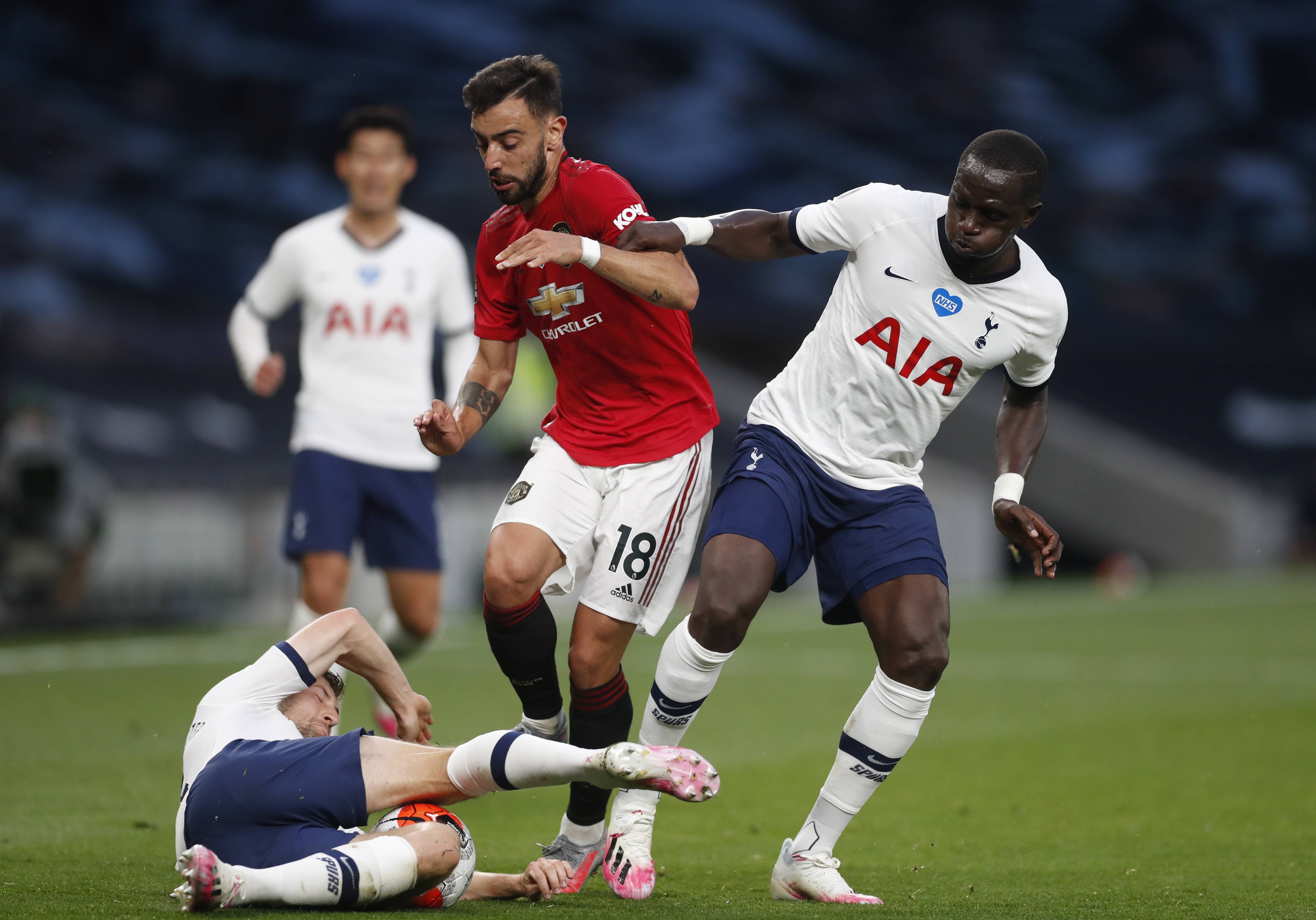 尤其是在埃 尤其是在埃